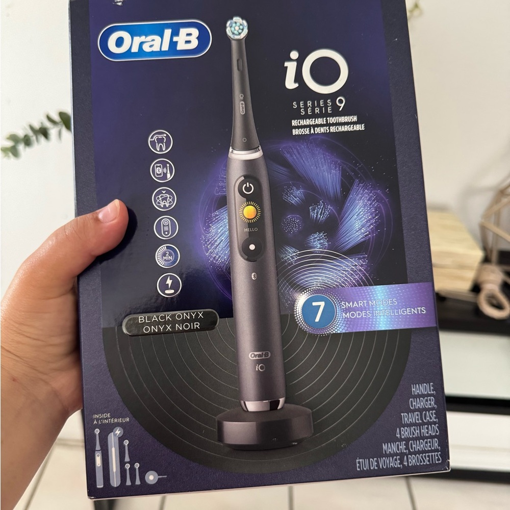 Oral-B iO Series 9 Black Electric Toothbrush